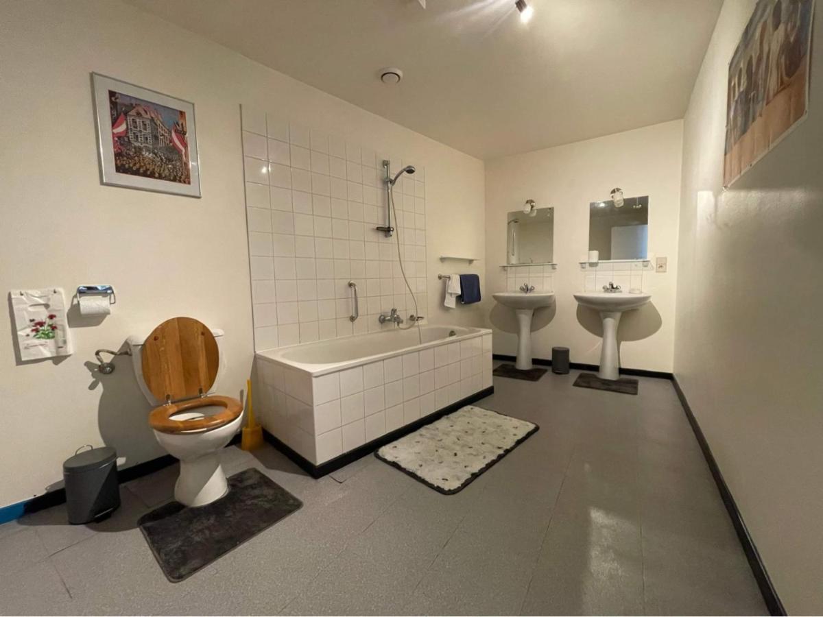Spacieux Appartement 몽스 외부 사진